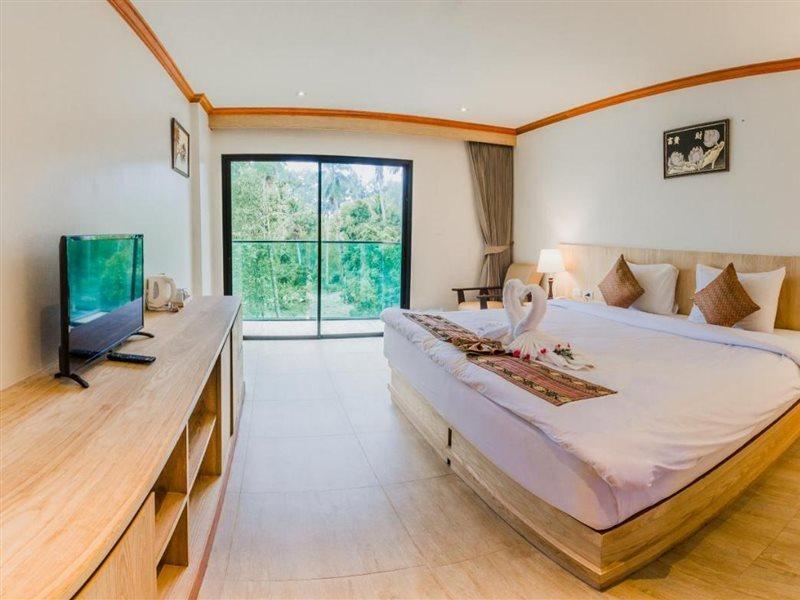 Airport Beach Hotel Phuket - Sha Extra Plus Nai Yang Beach Εξωτερικό φωτογραφία